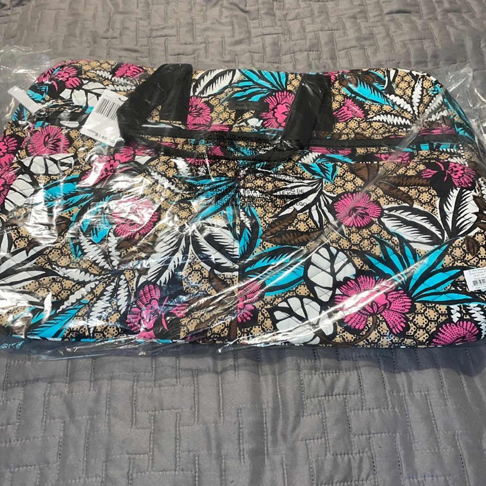 New Vera Bradley Grand Traveler Bag